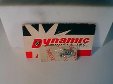 1/24 Dynamic #610 set of FOUR 2-prong slot car knockoff nuts MIP NOS MHS