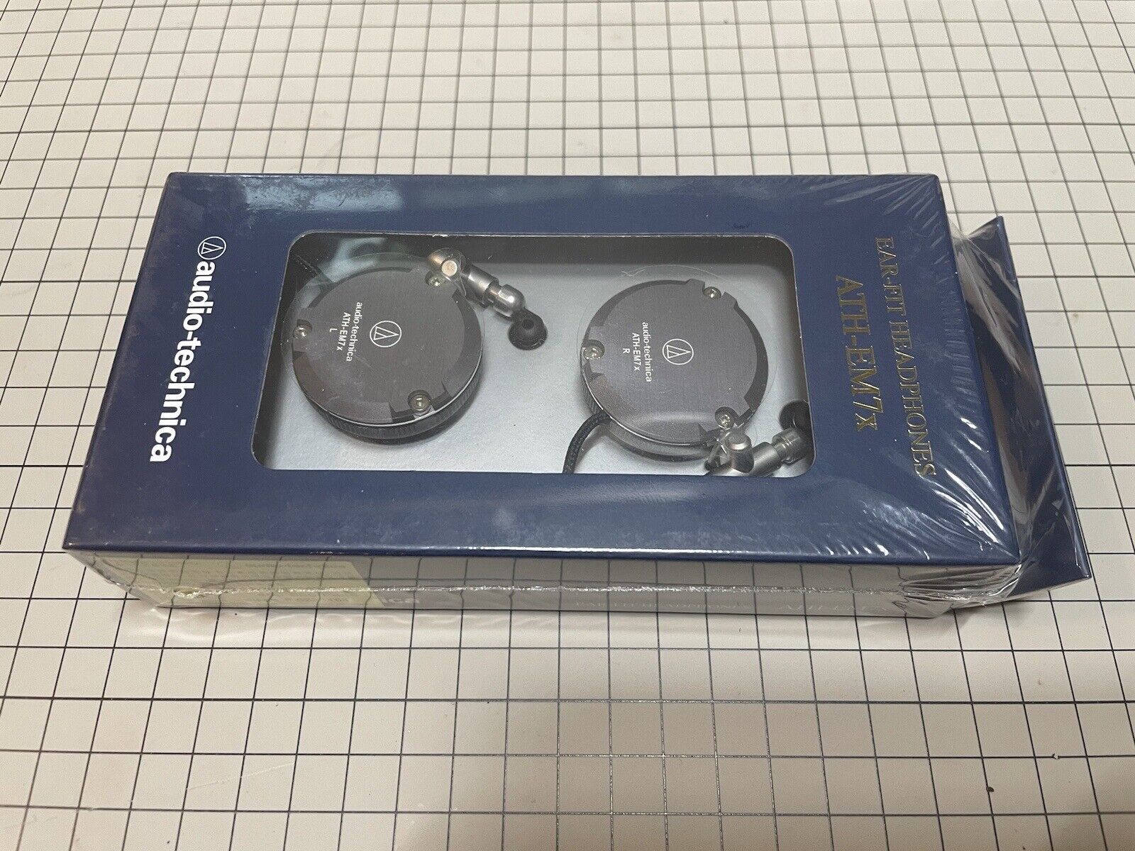 Audio-Technica ATH-EM7 X  Model Persona 3 Earphone Rare EM7X US FAST SHIP