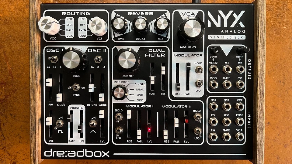 Dreadbox Nyx V1 Semimodularer Synthesizer