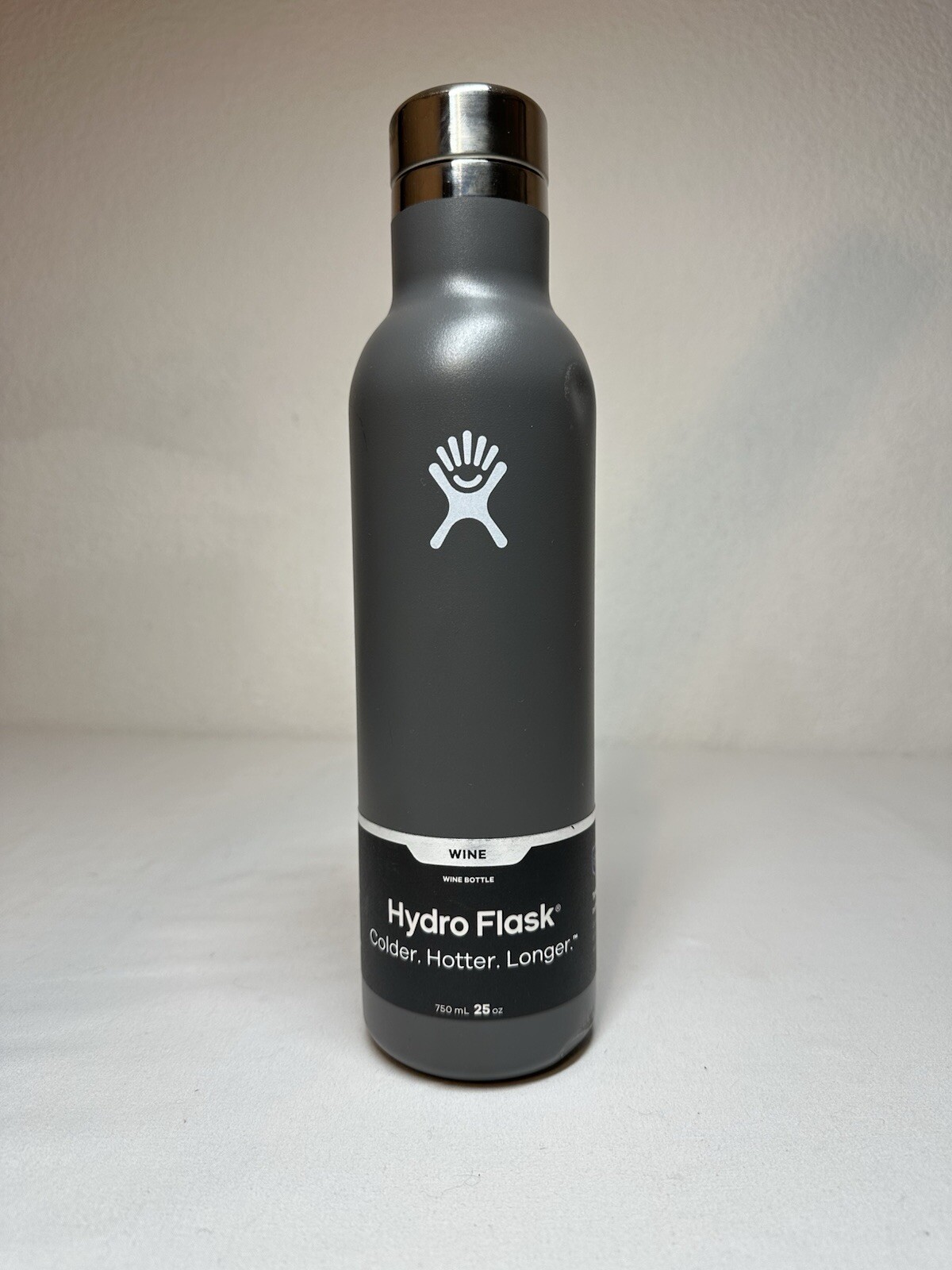 Hydro Flask 25oz Wine Graphite Bottle with Minor Scratches or Dents