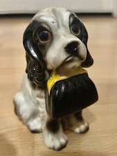 English Springer Spaniel Dog Figurine Holding Purse Figurine Vtg Japan Sad Eyes