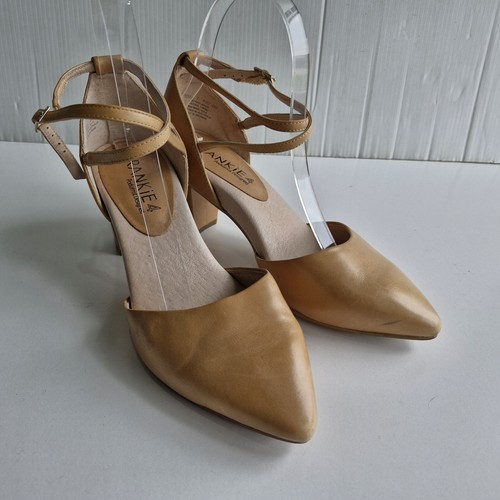 Frankie4 Tessa Brown Strappy Pointed Toe Block Heels Size 7