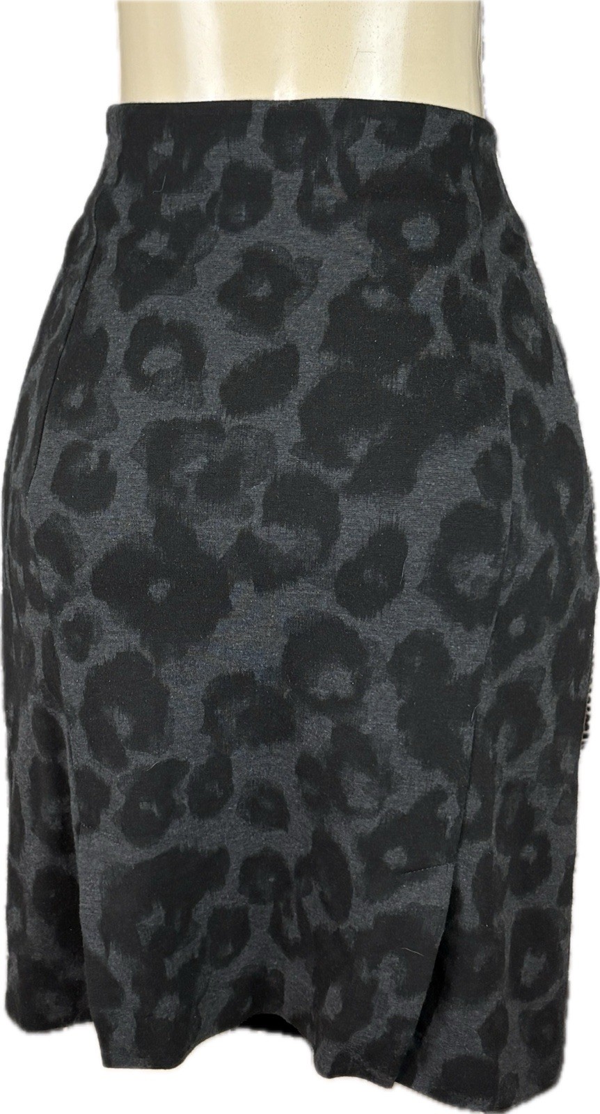 Michael Kors 10 Black Animal Print Logo Zipper Side Zip Lined Above Knee Skirt thumbnail 4