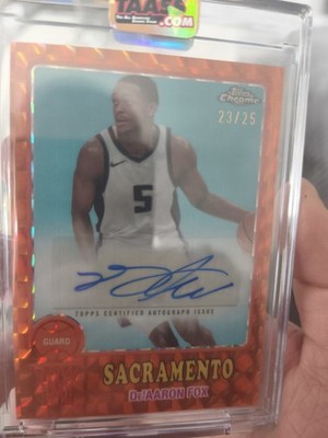 De'Aaron Fox /25 Auto Topps Chrome24/25