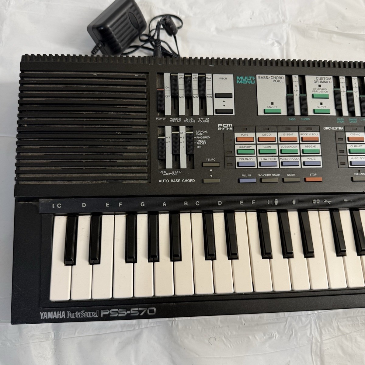 Vintage 1987 Yamaha PortaSound Pss-570 Keyboard Works Made in