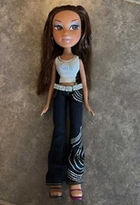 Bratz Forever Diamondz Yasmin Doll READ