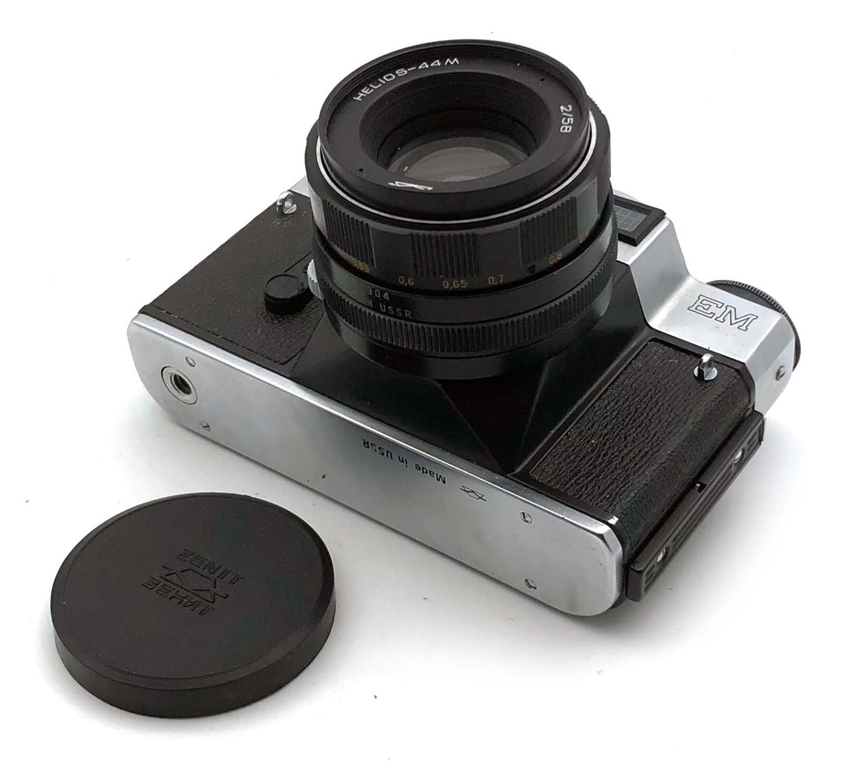 Zenit EM & Helios 44M フィルムカメラ Zenit EM & Helios 44M lens: How to use - Video manual - YouTube