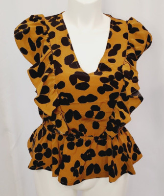 Who What Wear Size Medium Brown Animal Print Flutter Sleeve Shirt V Neck Peplum