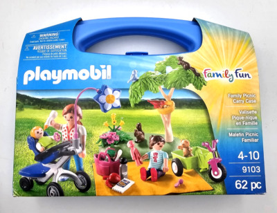 PLAYMOBIL 9103 FAMILY PICNIC WITH CARRY CASE  NEW / FACTORY SEALED 