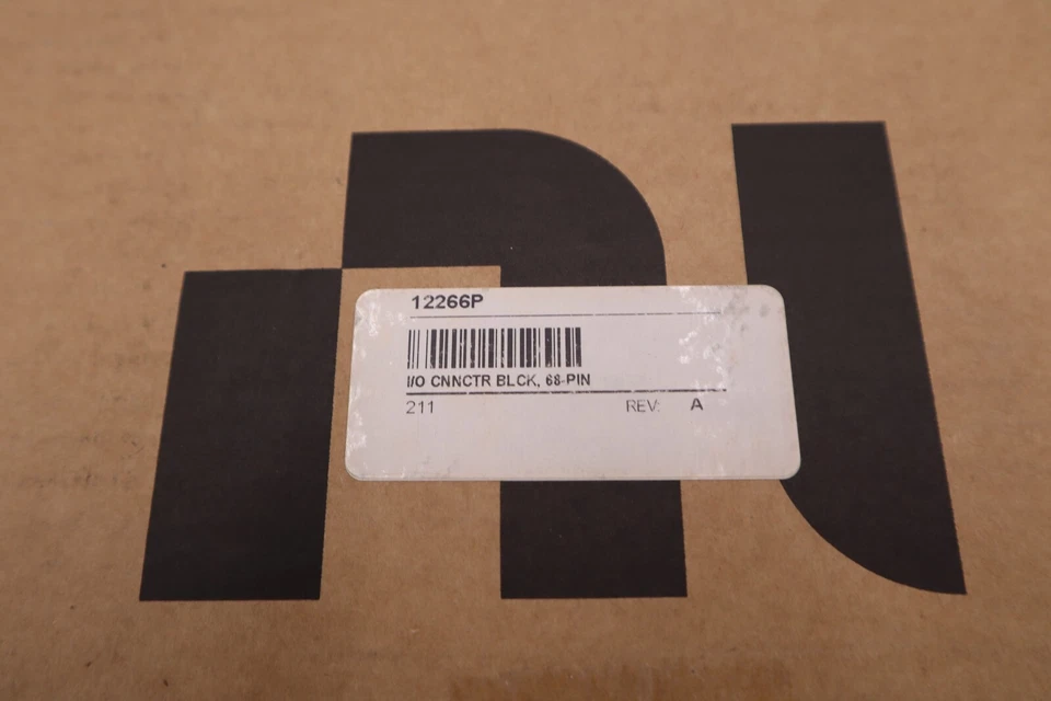 National Instruments CB-68LP I/O Connector Block Unshielded 68-Position #H13A - Image 4 of 4