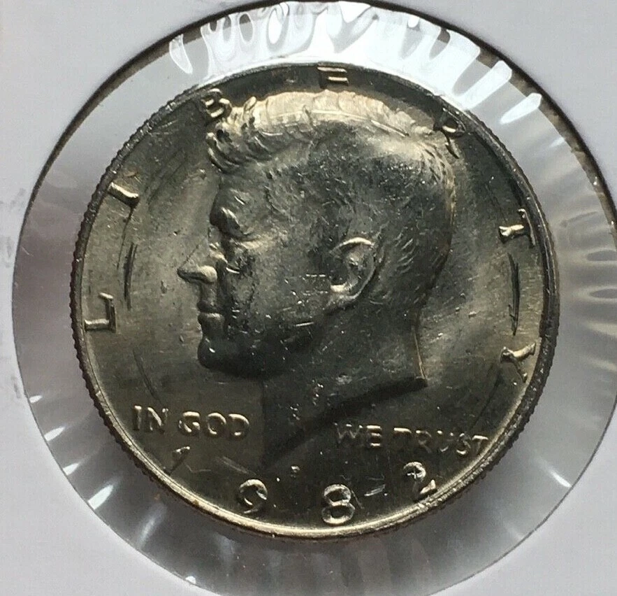1982 Philadelphia Kennedy Half Dollar NO "FG" Variety Error 50¢ #130 - Image 2 of 3