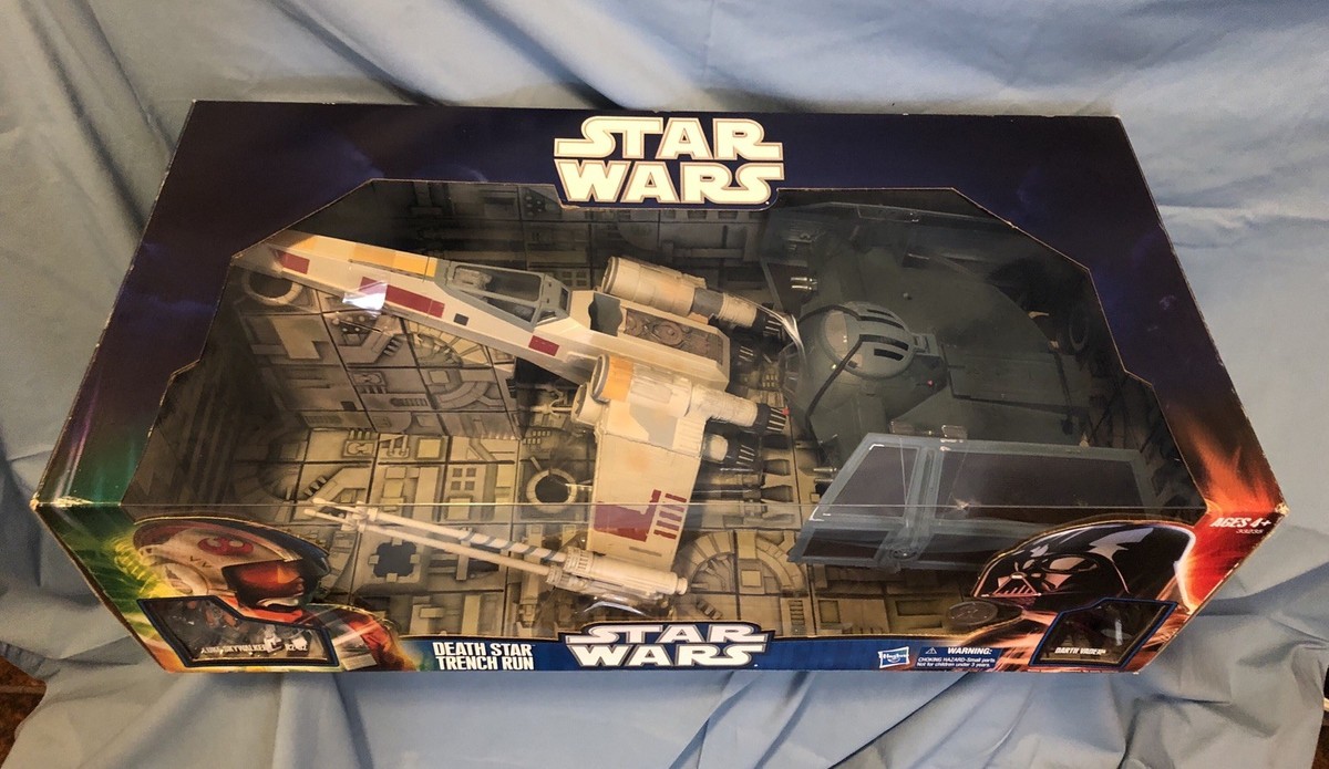 Death Star Trench Run STAR WARS Toys R Us EXCLUSIVE TRU X Death Star Trench Run STAR WARS Toys R Us EXCLUSIVE TRU X