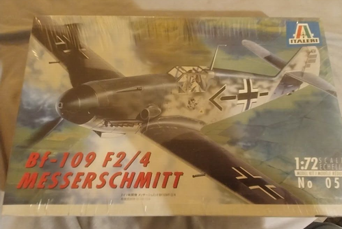 Italeri 1/72 Messerschmitt Bf-109 F2/4 German WWII Fighter #053 NEW SEALED