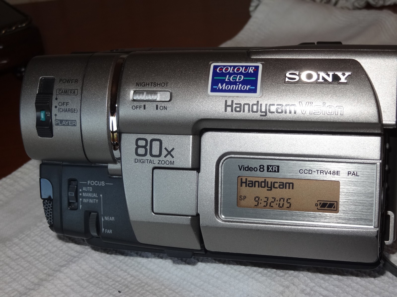 Sony CCDTRV48E Handycam Video8XR PAL Analog Camcorder eBay