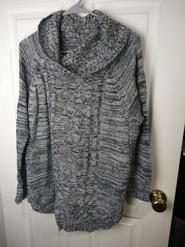 Jason Maxwell Woman M Sweater Grey White Heathered Cable Knit Long Sleeve Curved