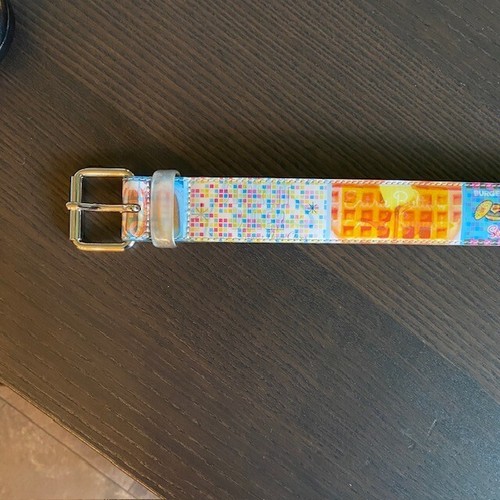 Y2K Diner Foods holografischer Gürtel - Größe: Large - Bild 2 von 7