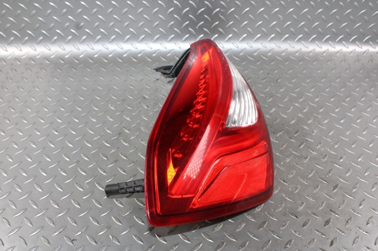 14-19 Ghibli Quarter Panel Driver Side Left LH Taillight Tail Light Lamp OEM WTY