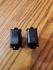 Oem Porsche 944 968 Power Window Control Switches 951.613.133.00 - Lot Of 2 Oem Porsche 944 968 Power Window Control Switches 951.613.133.00 - Lot Of 2