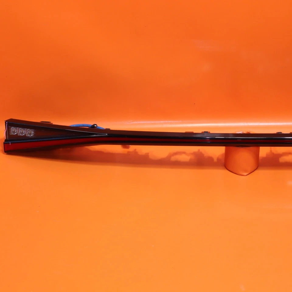 LEXUS IS300 IS350 IS500 尾灯中心 2021 - 2024 2025 81580 - 53190 损坏原始设备制造商 — 第 2/4 张图片