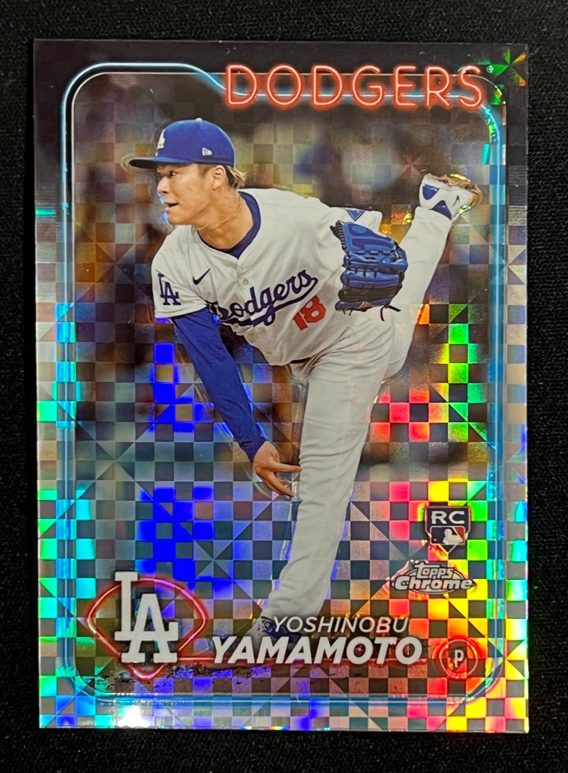 2024 Topps Chrome #18 Yoshinobu Yamamoto X-Fractor