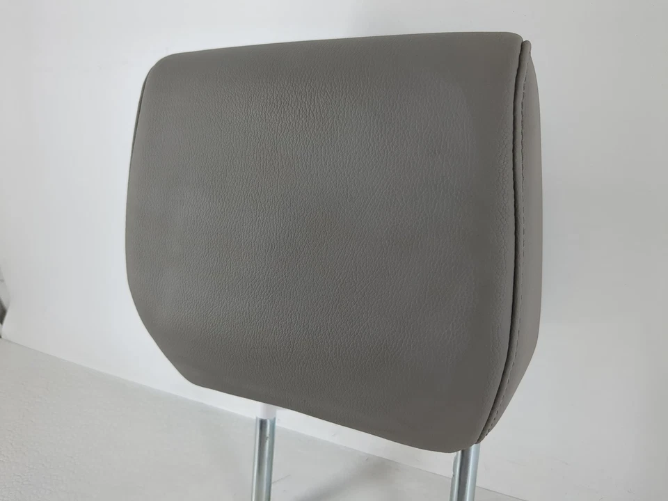 2017-2020 Honda Cr-v Headrest Head Rest Rear Seat Grey CW9D9 - Image 4 of 4