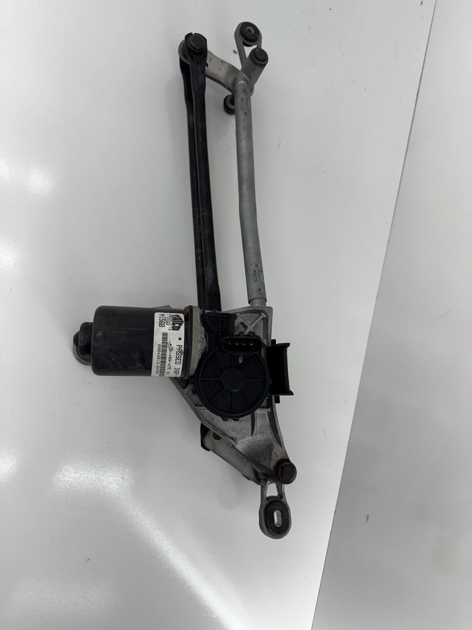 2014-2020 Maserati Ghibli 3.0L Front Windshield Wiper Motor Linkage 