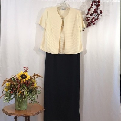  Beautiful Vintage Patra Maxi with Jacket Horizontal Pleated Top Smooth Skirt 