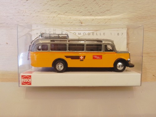 Busch HO Mercedes Swiss Post Bus con detalle paquete artículo número 41035 | Zustand: Used