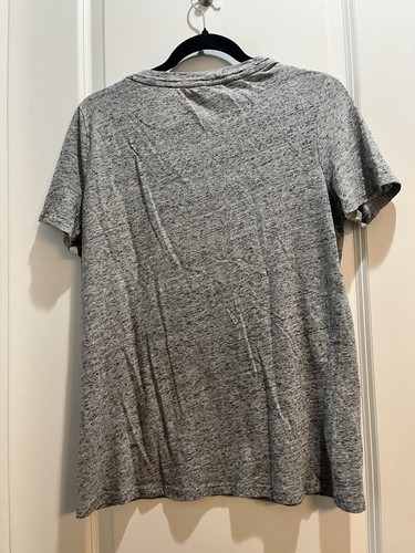 T-shirt Pink By Victoria’s Secret grigia scollo a v grande manica corta da ascella ad ascella 21” - Foto 5 di 6