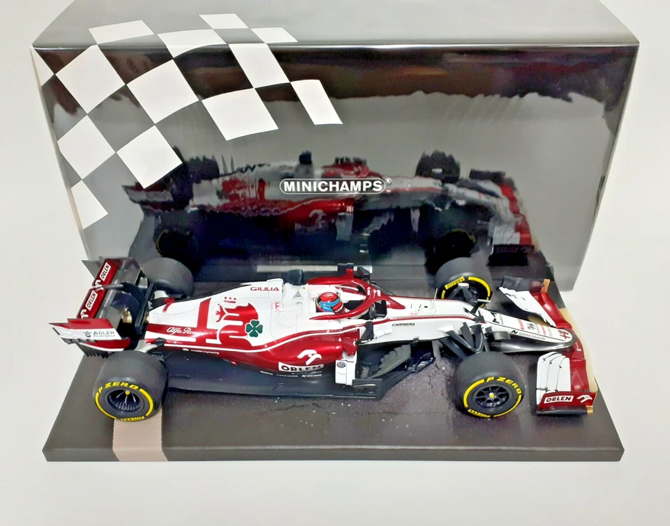 Model Car 1:18 Minichamps F1 Alfa Romeo C41 Kimi Raikkonen GP Bahrain 2021 - Image 4 of 4