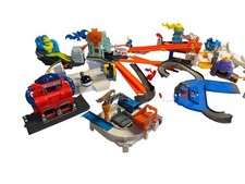 Hot Wheels Track Lot  Toxic Ape,ptero Port Ci...