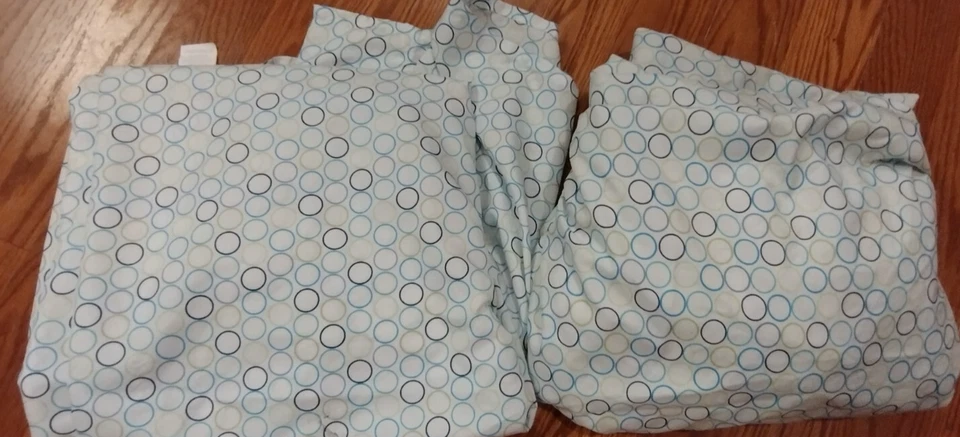 Mainstays 2 Pc Twin Flat Sheet & Fitted Sheet w/ blue toned circles..bubbles - Image 2 of 2