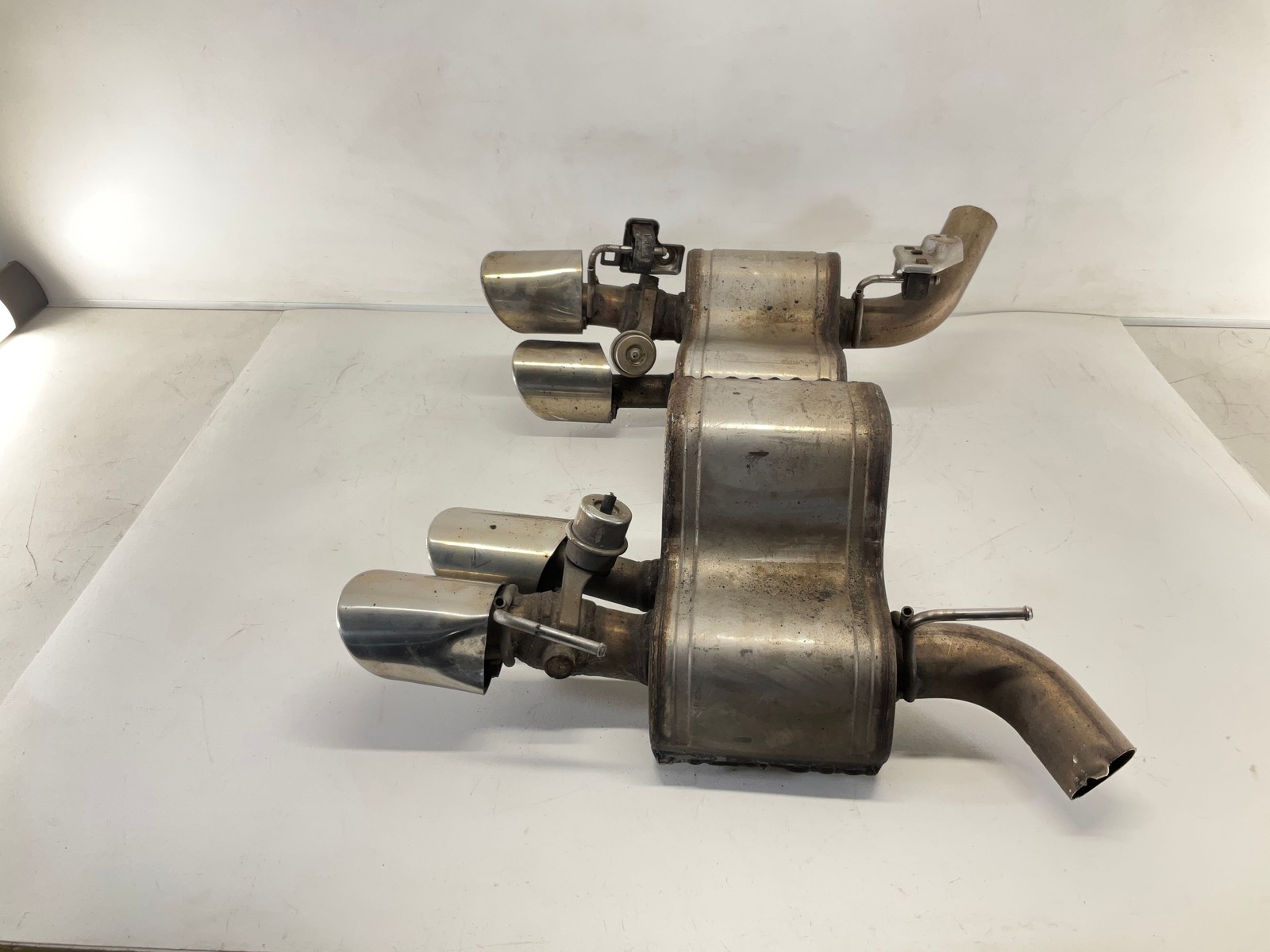 14-19 MASERATI Ghibli Rear Left & Right Exhaust Muffler
