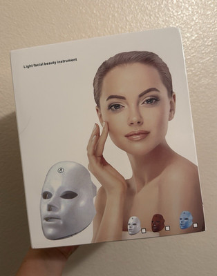 White LED Light Therapy Face Mask Device for Facial Beauty Treatment