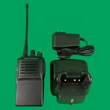 Vertex Standard (Motorola) VX-351 / Two Way Radio / Analog / 450 MHz-512 MHz