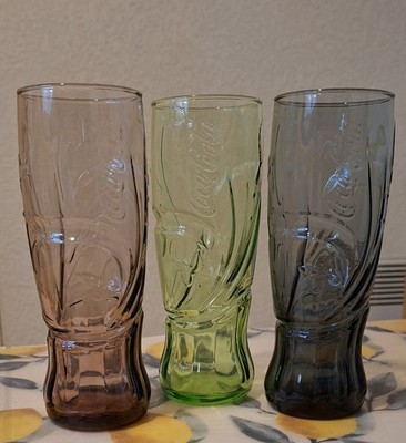 Set 3 hohe Wassergläser Coca Cola Macdo 2008 Sammler, Schmetterlings-/Tulpenform.