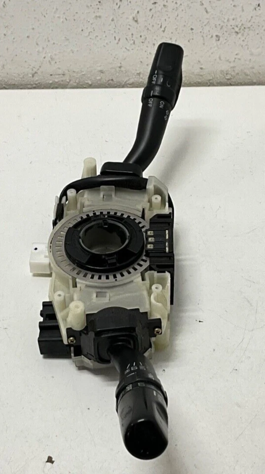 2021 KIA SORENTO interruptor de seta Assy 8924534010 fabricante de equipamento original - Imagem 4 de 4