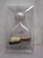 It Cosmetics Heavenly Luxe Hello Cheekbones Contour brush (B081BDLM31)