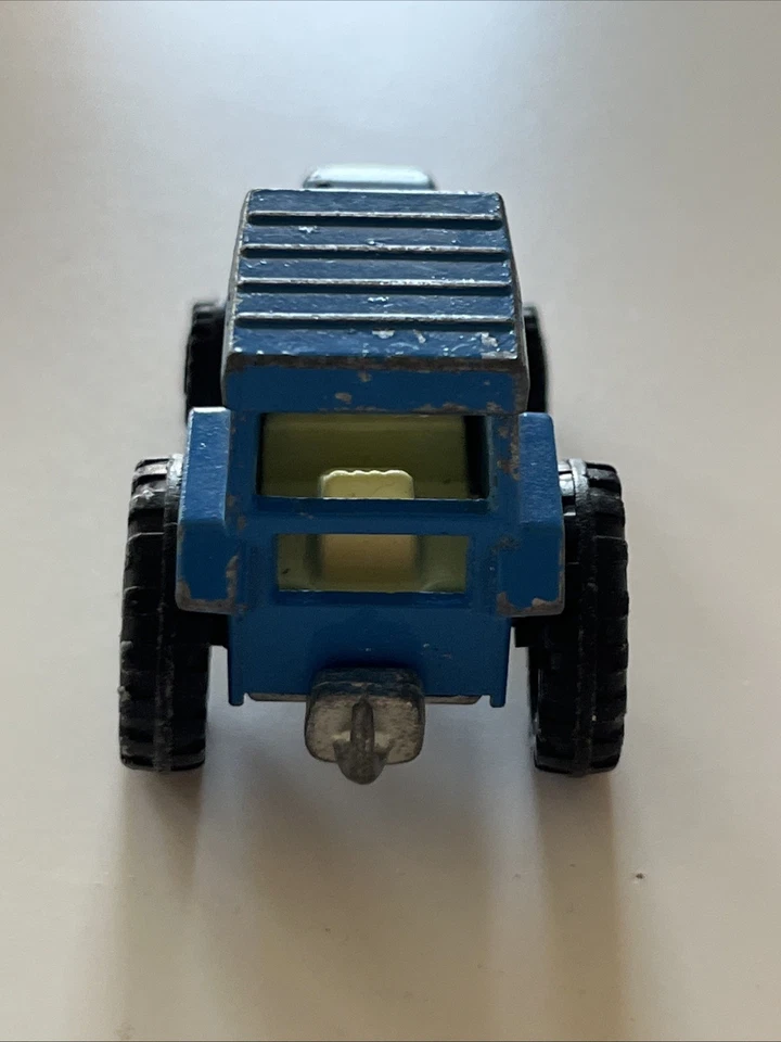VINTAGE MatchBox Superfast No. 46 Ford Tractor England 1978 Lesney Products - Image 2 of 4