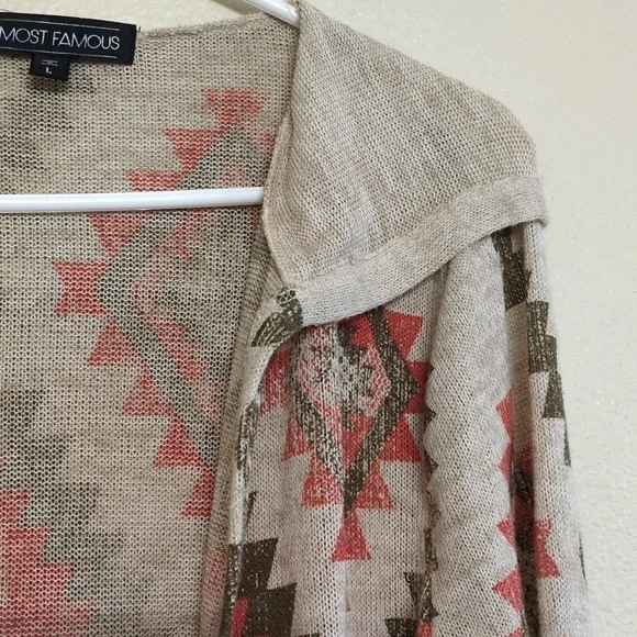 Cárdigan tejido largo con capucha casi famoso patrón azteca talla L Foto 3 de 4