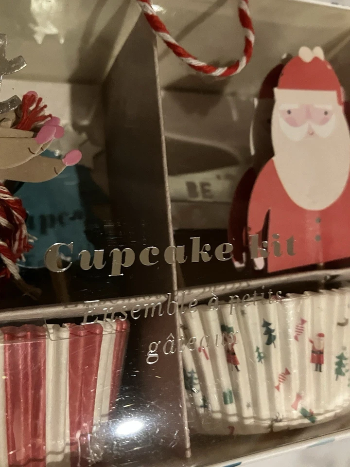 Meri Meri Christmas Cupcake Decorating Kit Santa Reindeer Cups Picks England - Image 3 of 4