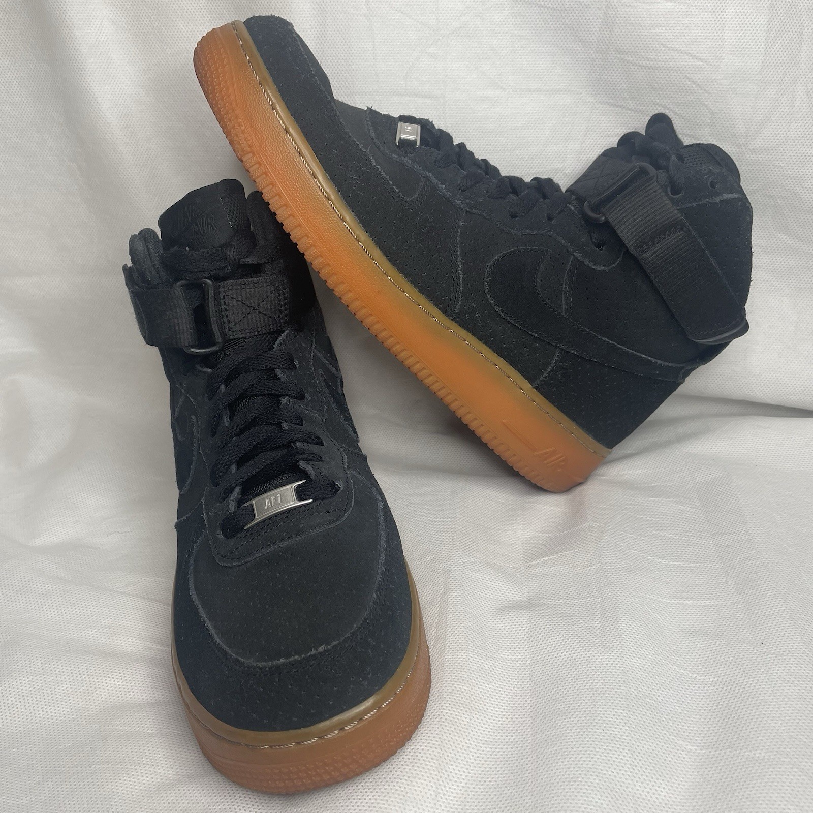 SAOLA Nike Air Force 1 cinturino alto nero scamosciato suola gomma donna US 10 EU 42 749266 001