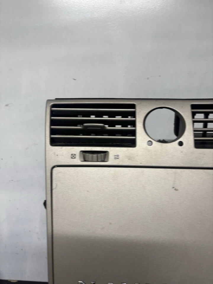 2003-2006年林肯领航员仪表板收音机交流气候控制挡板带通风口原始设备制造商 — 第 4/4 张图片