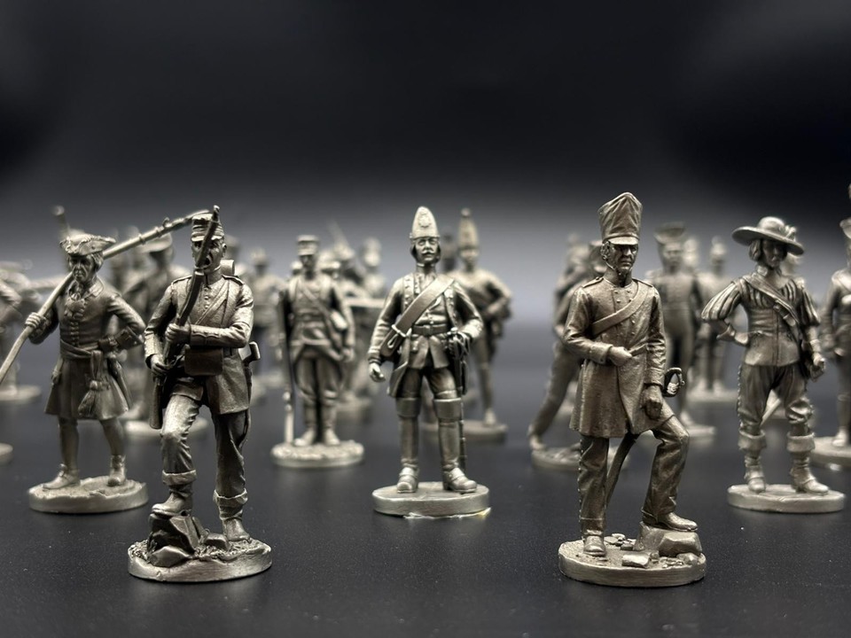 Mini Minitary Vintage Metal Military Figurines–Historical Army Soldier Lot–Miniature ...
