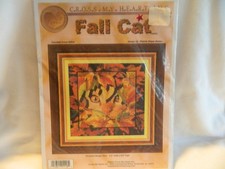 C-25 CROSS MY HEART COUNTED CROSS-STITCH KIT  FALL CAT  