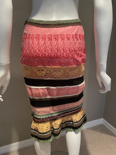 Tocca layered lace artwork skirt Size 2 - Picture 3 of 5