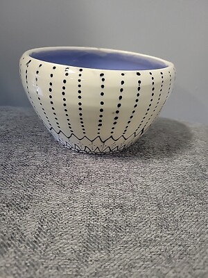 Handmade Artist Signed E C Pottery Thrown Bowl Cream Black Blue C8 Box 1