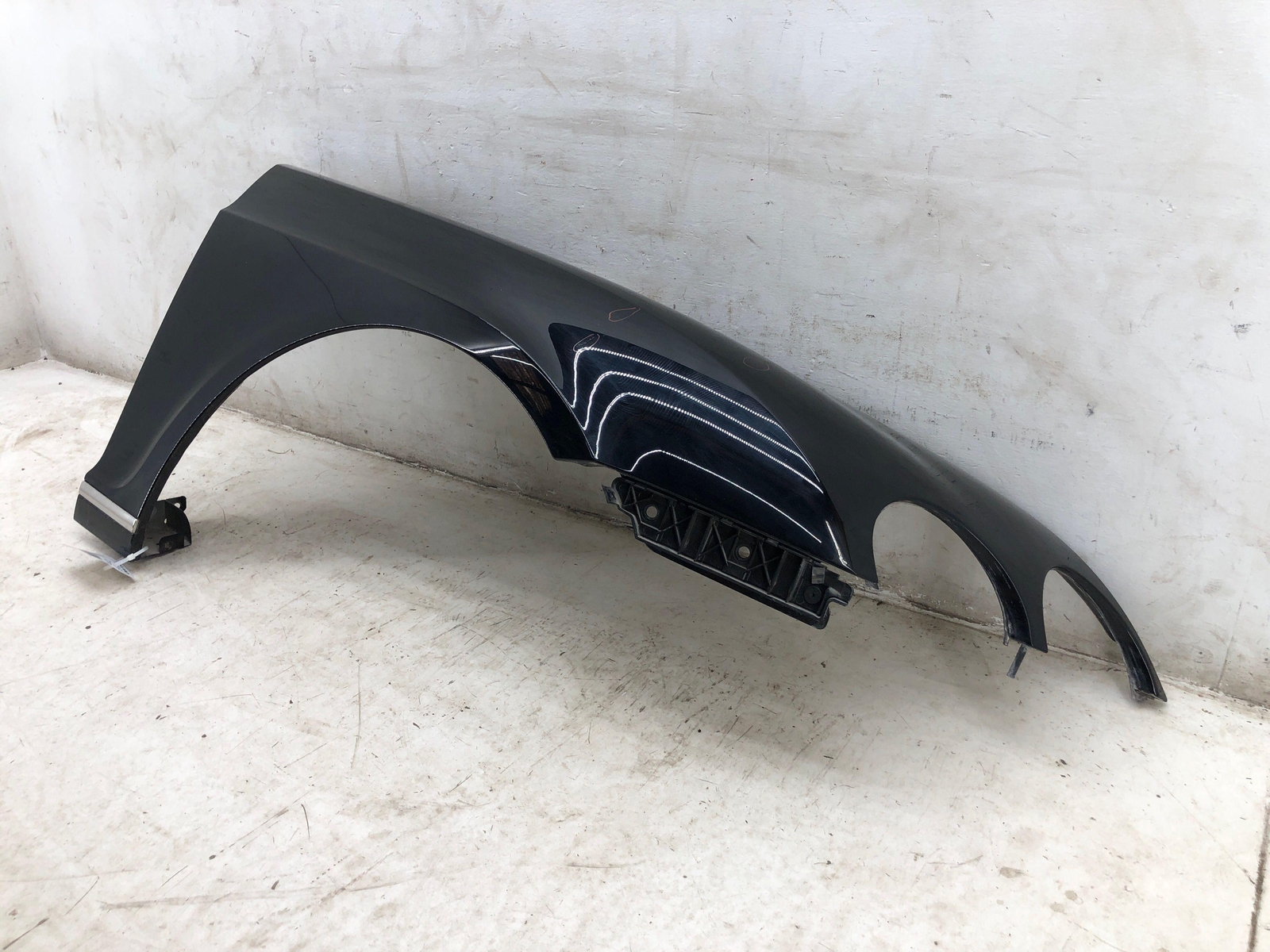 2009-2011 BENTLEY CONTINENTAL GTC SPEED FRONT RIGHT FENDER BELUGA BLACK OEM