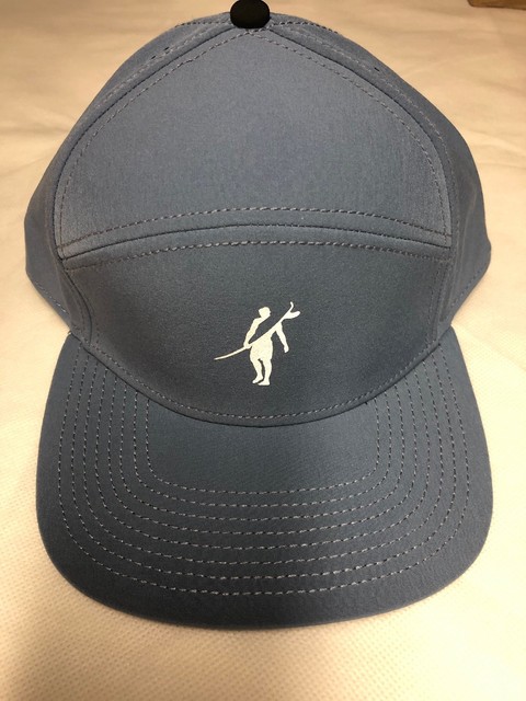 toes on the nose hat