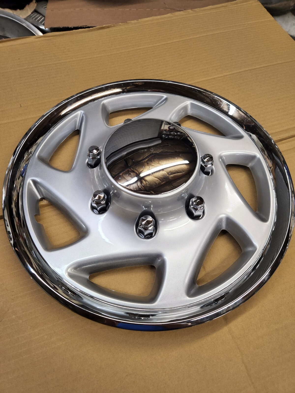 16" REPLACEMENT Ford E250 E350 Econo Van F250 Hubcap EXCELLENT QUALITY